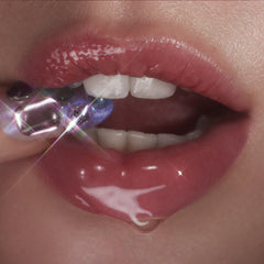 Elf- Glow Reviver Lip Oil- Coral Fixation