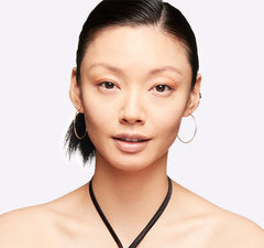 MAC NC-25 STUDIO FIX POWDER PLUS FOUNDATION (NEW)