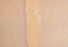 Marc Jacob- Remedy Concealer Pen- 00 Stand Corrected
