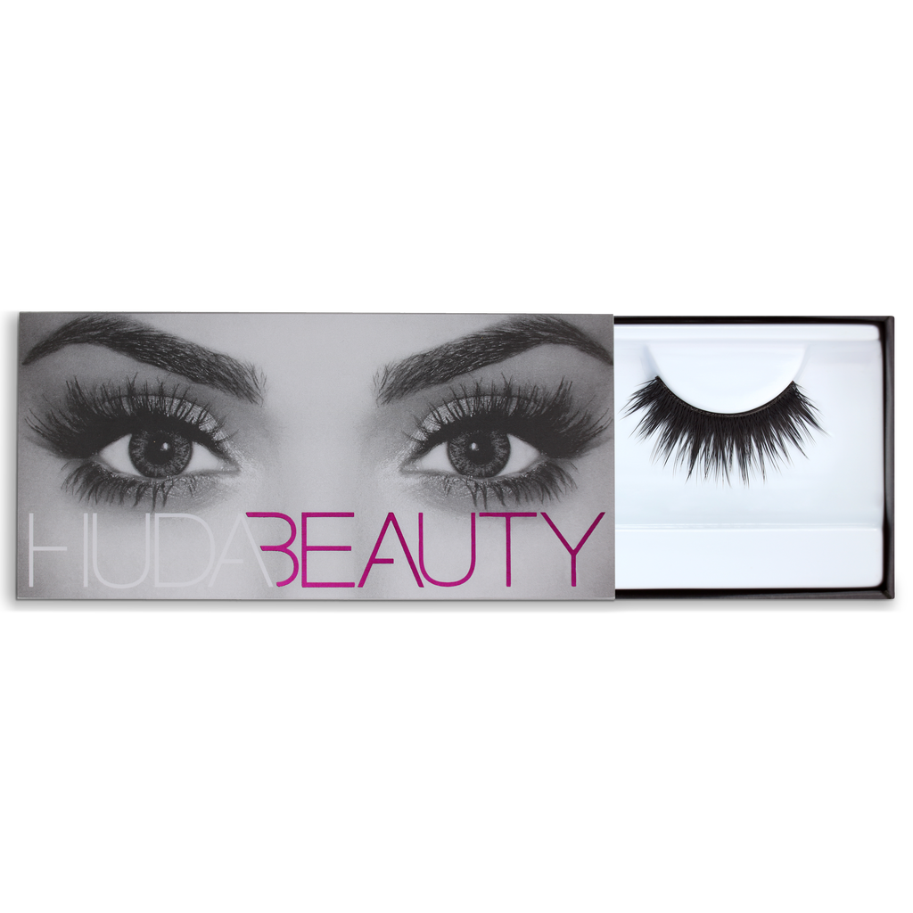 HUDA BEAUTY Classic False Lashes- Carmen #9
