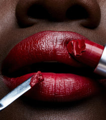 MAC - CREMESHEEN LIPSTICK - BRAVE RED