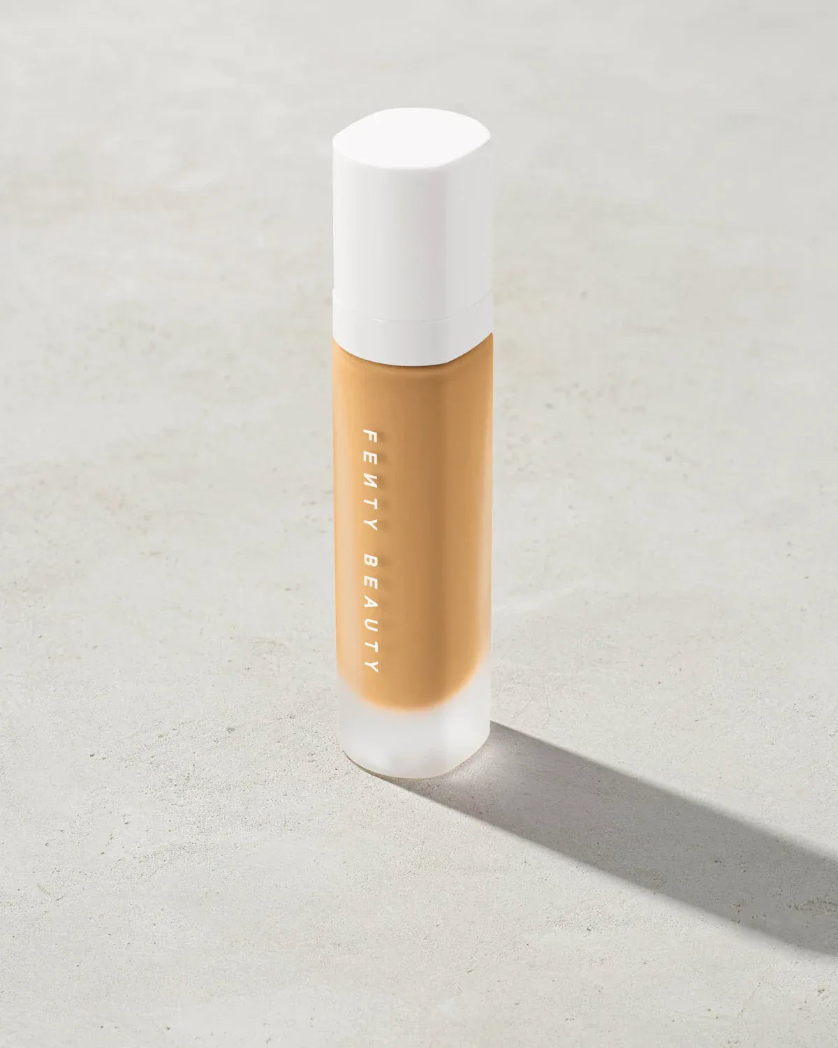 Fenty Beauty- Pro Filt'r Soft Matte Longwear Foundation- 255
